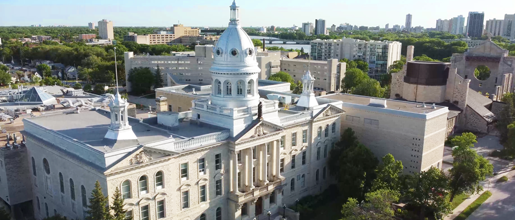 Vue aérienne de l’Université de Saint-Boniface à Winnipeg, site du colloque 2025 du Réseau de la recherche sur la francophonie canadienne.
